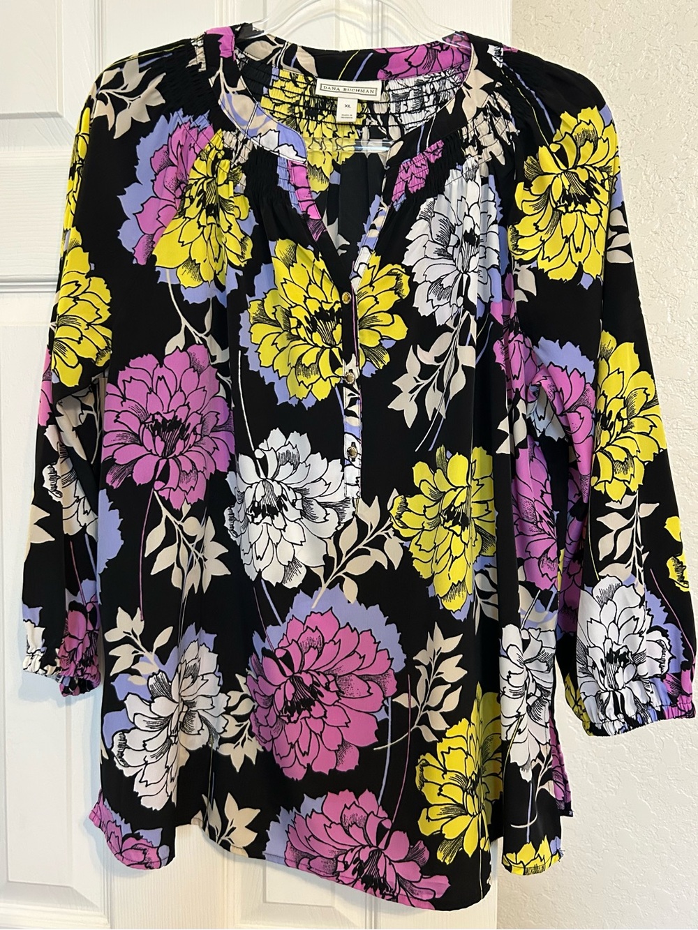 Dana Buchman Black Floral Split-Neck Women's Blouse - Yellow, Lavender, White